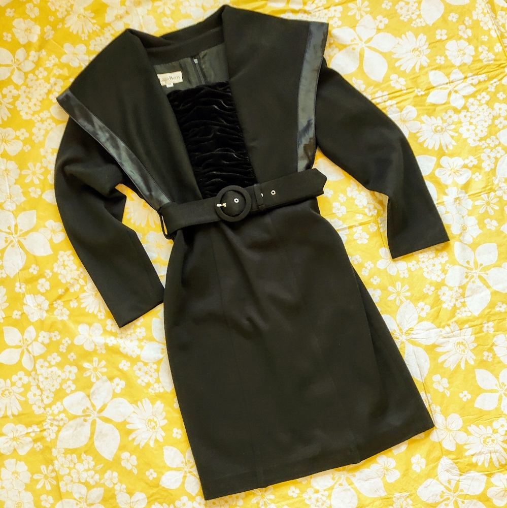 Vintage caplet dramatic cape shoulder Black Statement Dress Lilian Burty